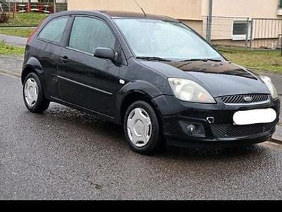 Gebraucht Ford Fiesta 80 PS (58 kW) 2008 Schwarz Kleinwagen