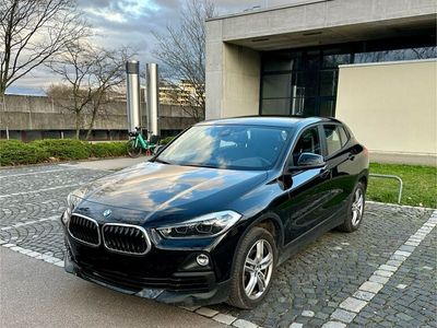 gebraucht BMW X2 sDrive 18i mit 140 PS TÜV AU 08/2025