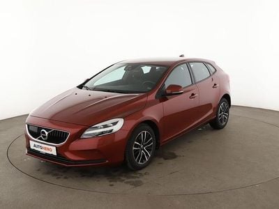 Gebraucht Volvo V40 Momentum 120 PS (88 kW) 2017 Rot Kombi