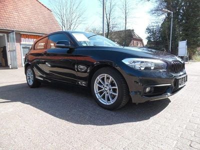 Schwarz Gebraucht 2015 BMW 118 Advantage Kleinwagen | 11.490 € (Etwas zu teuer)