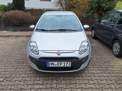 Gebraucht Fiat Punto Evo Dynamic 77 PS (56 kW) 2010 Silber Kleinwagen