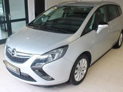 Gebraucht Opel Zafira Tourer Innovation 140 PS (102 kW) 2015 Silber metallic Van / Kleinbus