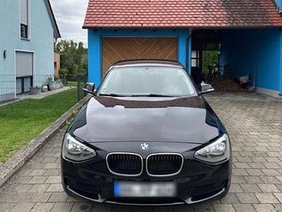 BMW 114