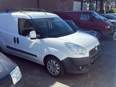 Second-hand Fiat Doblò 105 CP (77 kW) 2012 Alb Monovolum