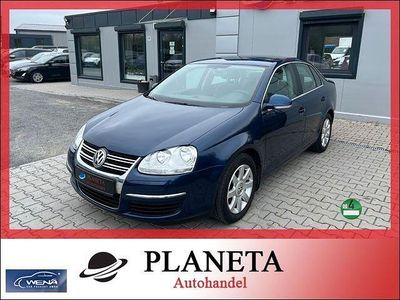 Usata VW Jetta Comfortline 102 CV (75 kW) 2006 Blu Berlina