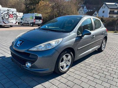 Grau Gebraucht 2009 Peugeot 207 Urban Move Kleinwagen | 2.000 € (Fairer Preis)