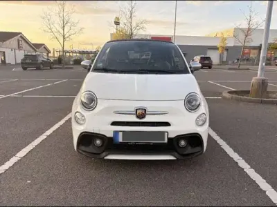 Gebraucht Abarth 595C 165 PS (121 kW) 2016 Weiß Cabrio