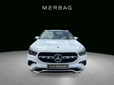 Gebraucht Mercedes GLA200 150 PS (110 kW) 2026 SUV