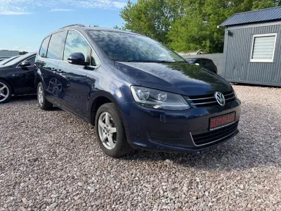 Gebraucht VW Sharan Comfortline 140 PS (102 kW) 2012 Blau Van / Kleinbus