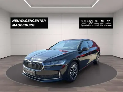 Gebraucht Skoda Superb Selection 150 PS (110 kW) 2025 Schwarz Limousine