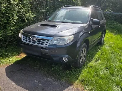 Gebraucht Subaru Forester 147 PS (108 kW) 2013 Grau SUV
