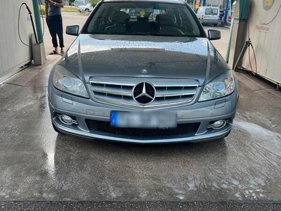 Mercedes C320
