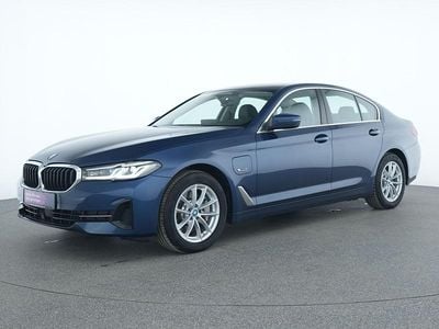 Phytonicblau Gebraucht 2022 BMW 530e Sport Line Limousine | 31.257 € (Superpreis)
