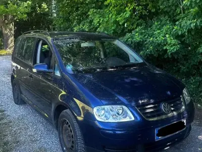 Gebraucht VW Touran Trendline 105 PS (77 kW) 2004 Blau Van / Kleinbus