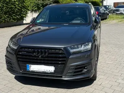 Gebraucht Audi Q7 S-Line 286 PS (210 kW) 2019 Grau SUV