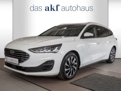 Gebraucht Ford Focus Titanium 116 PS (85 kW) 2024 Frostweiß Kombi