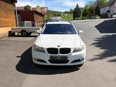 Gebraucht BMW 318 143 PS (105 kW) 2009 Weiß Kombi