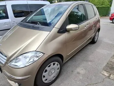 Gebraucht Mercedes A170 Elegance 116 PS (85 kW) 2005 Gold Limousine