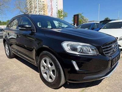 Gebraucht Volvo XC60 Momentum 190 PS (139 kW) 2015 Schwarz SUV