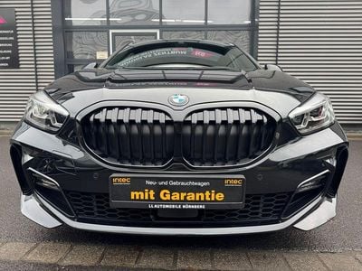 Black sapphire metallic Gebraucht 2024 BMW 118 Shadowline Kleinwagen | 25.999 € (Guter Preis)