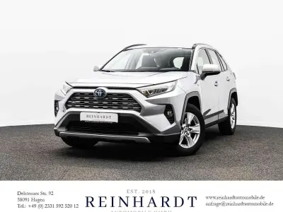 Gebraucht Toyota RAV4 Hybrid Business Edition 218 PS (160 kW) 2020 Silver metallic SUV