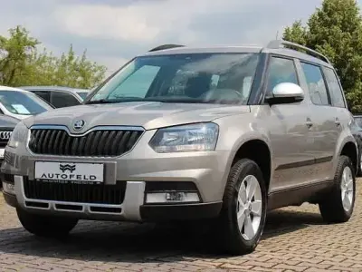 Gebraucht Skoda Yeti Ambition 105 PS (77 kW) 2014 Silber SUV