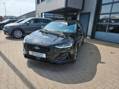 Gebraucht Ford Focus ST-Line 116 PS (85 kW) 2025 Blau Limousine