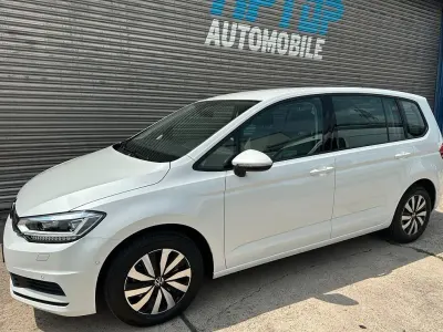 Gebraucht VW Touran Comfortline 150 PS (110 kW) 2025 Weiß Van / Kleinbus