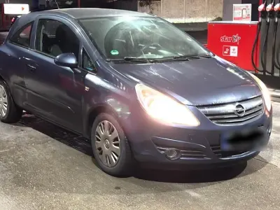 Gebraucht Opel Corsa 80 PS (58 kW) 2009 Kleinwagen