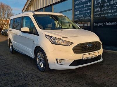 Gebraucht Ford Tourneo Titanium 120 PS (88 kW) 2021 Weiß Van / Kleinbus