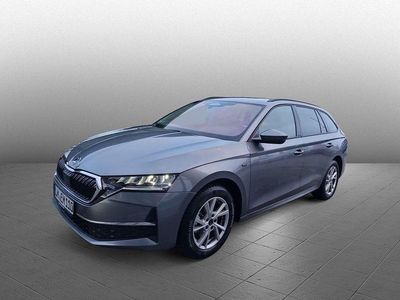 Graphitegrau metallic Gebraucht 2025 Skoda Octavia Tour Kombi | 38.900 €