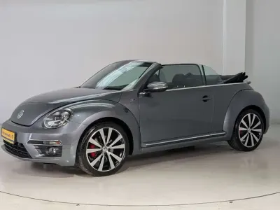 Gebraucht VW Beetle Cabriolet Sport 200 PS (147 kW) 2013 Platinum grey metallic Cabrio