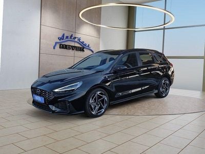 Neu Hyundai i30 N Line 140 PS (102 kW) 2025 Abyss black Kombi