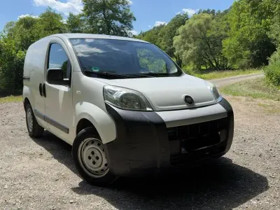 Gebraucht Fiat Fiorino 77 PS (56 kW) 2015 Weiß Van / Kleinbus