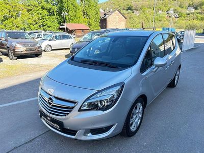 Używany Opel Meriva Innovation 140 KM (102 kW) 2014 Srebrny Minivan