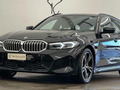 Gebraucht BMW 330 Efficient Dynamics 286 PS (210 kW) 2023 Saphirschwarz metallic Kombi