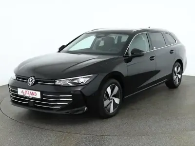 Używany VW Passat 150 KM (110 kW) 2025 Czarny Kombi