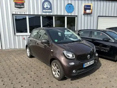 Gebraucht Smart ForFour Basis 90 PS (66 kW) 2019 Braun Kleinwagen