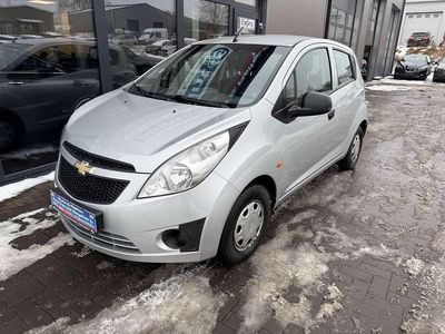 Silber Gebraucht 2010 Chevrolet Spark Kleinwagen | 3.950 € (Etwas zu teuer)