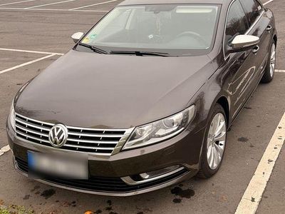 Gebraucht VW Passat 140 PS (102 kW) 2012 Braun Coupé