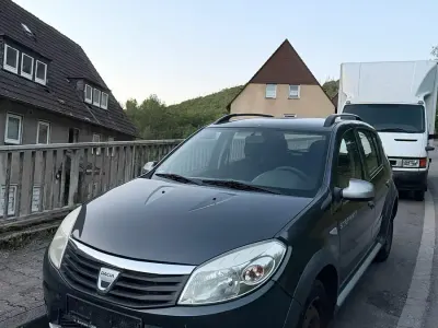 Używany Dacia Sandero Stepway 68 KM (50 kW) 2010 Sedan/Limuzyna