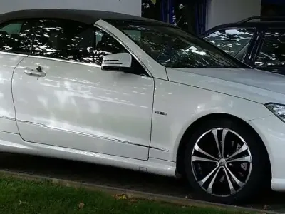 Usata Mercedes E350 Elegance 231 CV (169 kW) 2011 Bianco Cabrio