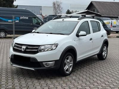 Gebraucht Dacia Sandero Prestige 90 PS (66 kW) 2014 Weiß Limousine