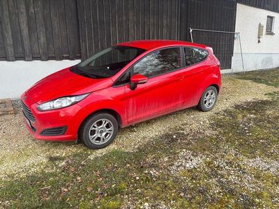 Gebraucht Ford Fiesta SYNC Edition 82 PS (60 kW) 2014 Rot Kleinwagen