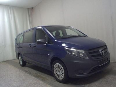 Usado Mercedes Vito 136 HP (100 kW) 2023 Azul Van