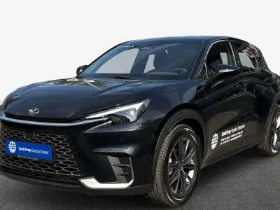 Neu Lexus LBX 136 PS (100 kW) 2026 Schwarz SUV