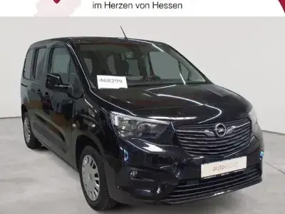Gebraucht Opel Combo Life Elegance 131 PS (96 kW) 2023 Karbon schwarz metallic Van / Kleinbus