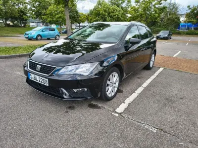 Używany Seat Leon ST Reference 116 KM (85 kW) 2019 Czarny Kombi