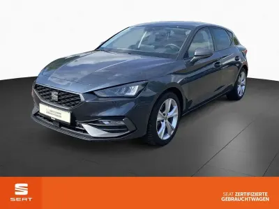 Używany Seat Leon FR 150 KM (110 kW) 2025 Szary Sedan/Limuzyna