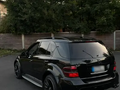 Gebraucht Mercedes ML420 AMG 306 PS (225 kW) 2007 Schwarz SUV